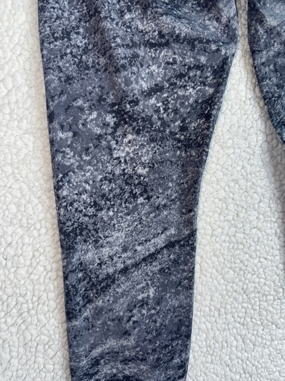 Lululemon Wunder Under Tight Full-On Luxtreme Ice Grey Size 8 – Excellent - Picture 7 of 10